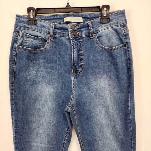 Cato Chewed Hem Flare Jeans Size 12 32" Blue Medium Wash High Waist Stretch - Picture 3 of 15